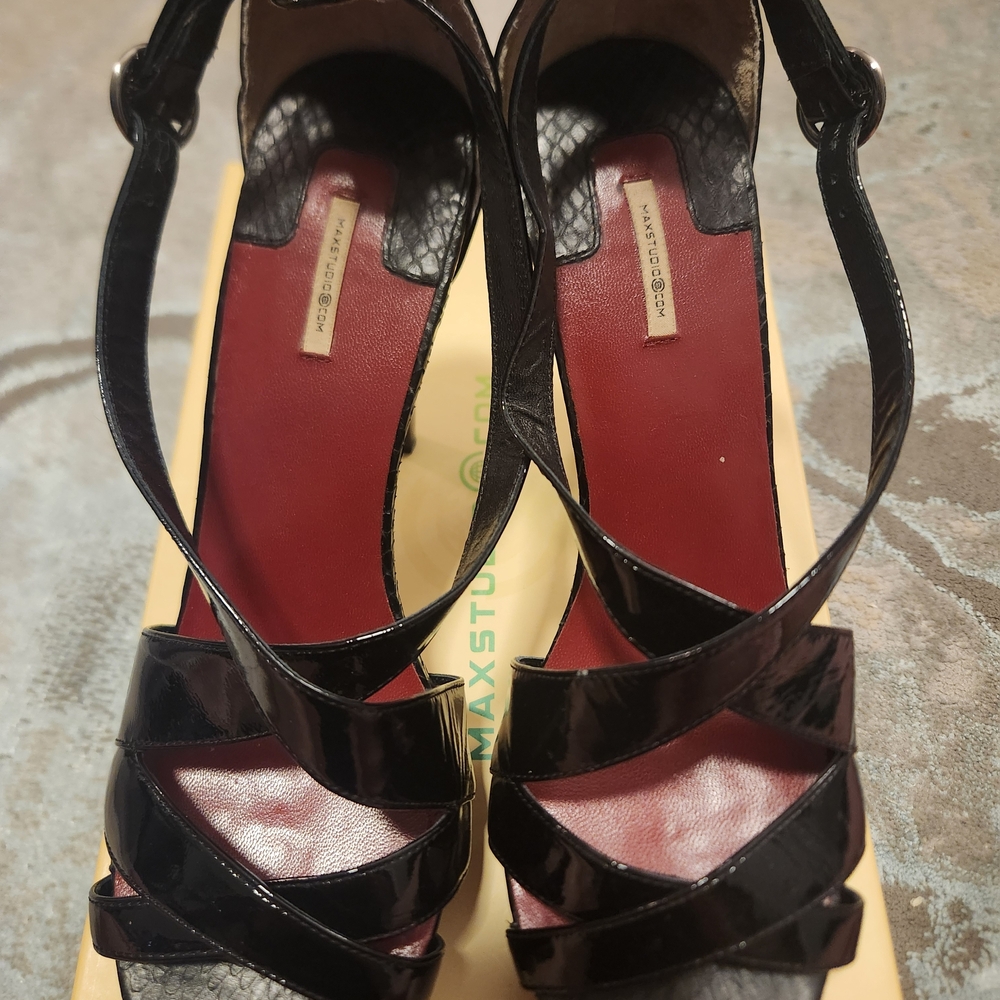 Max Studio Black Women's Shoes